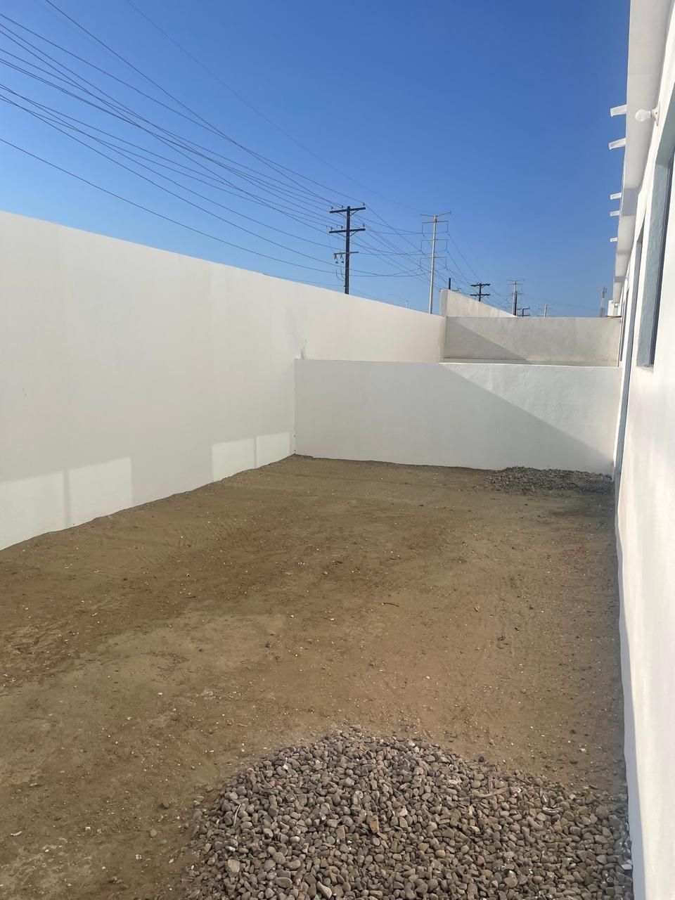 15 de 30: PATIO TRASERO