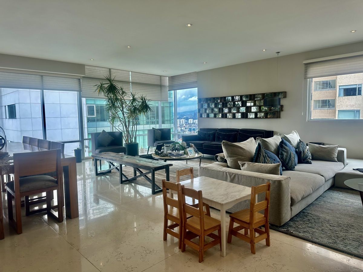 840, Avenida Secretaría De Marina, Bosques de las Lomas, 52788 con 3 Recámaras, 2 Baños, 254 Metros Cuadrados y 2 Puestos de Estacionamiento 840, Avenida Secretaría De Marina, Bosques de las Lomas, 52788 con 3 Recámaras, 2 Baños, 254 Metros Cuadrados y 2 Puestos de Estacionamiento