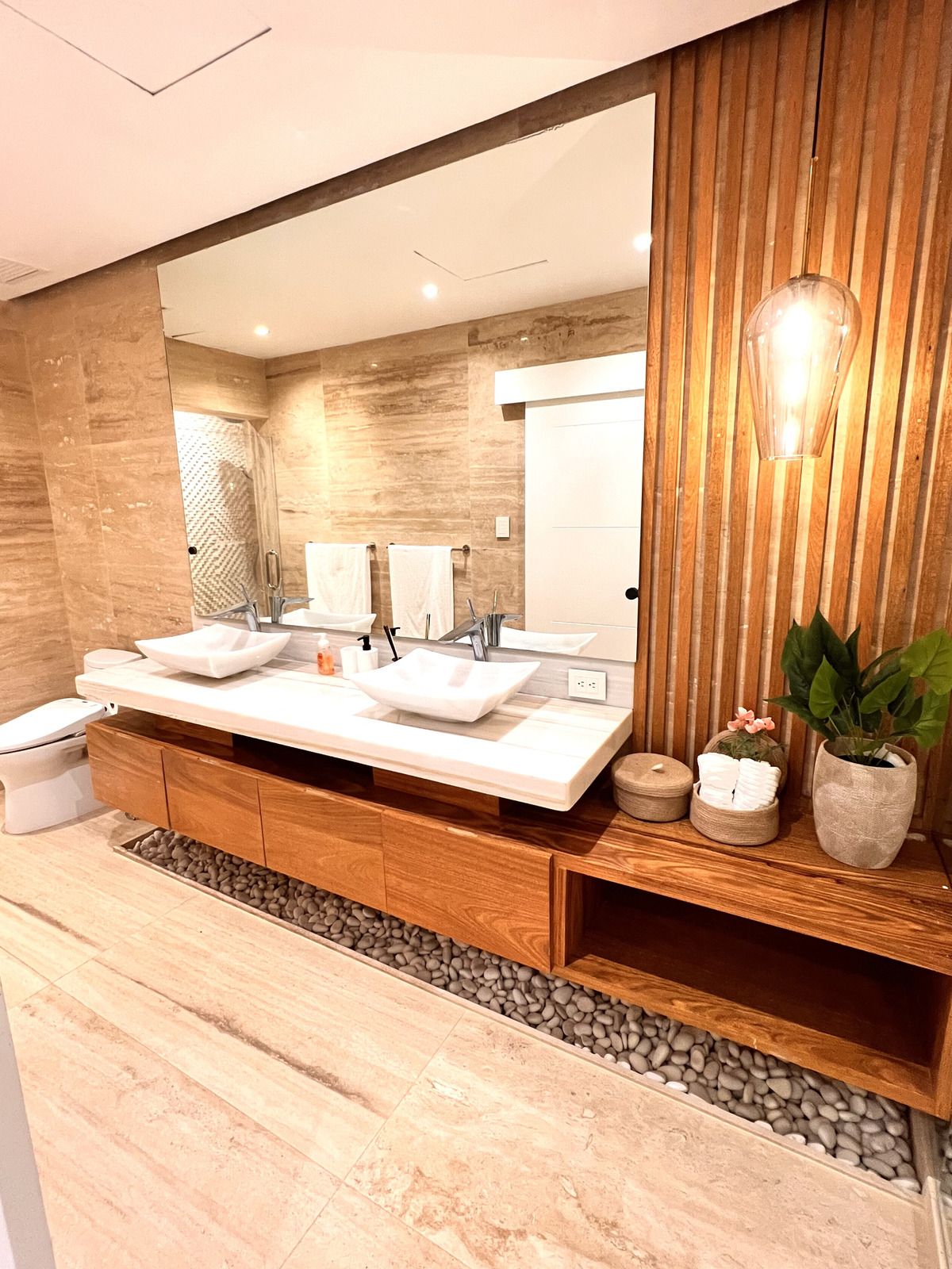 26 de 41: Baño Principal