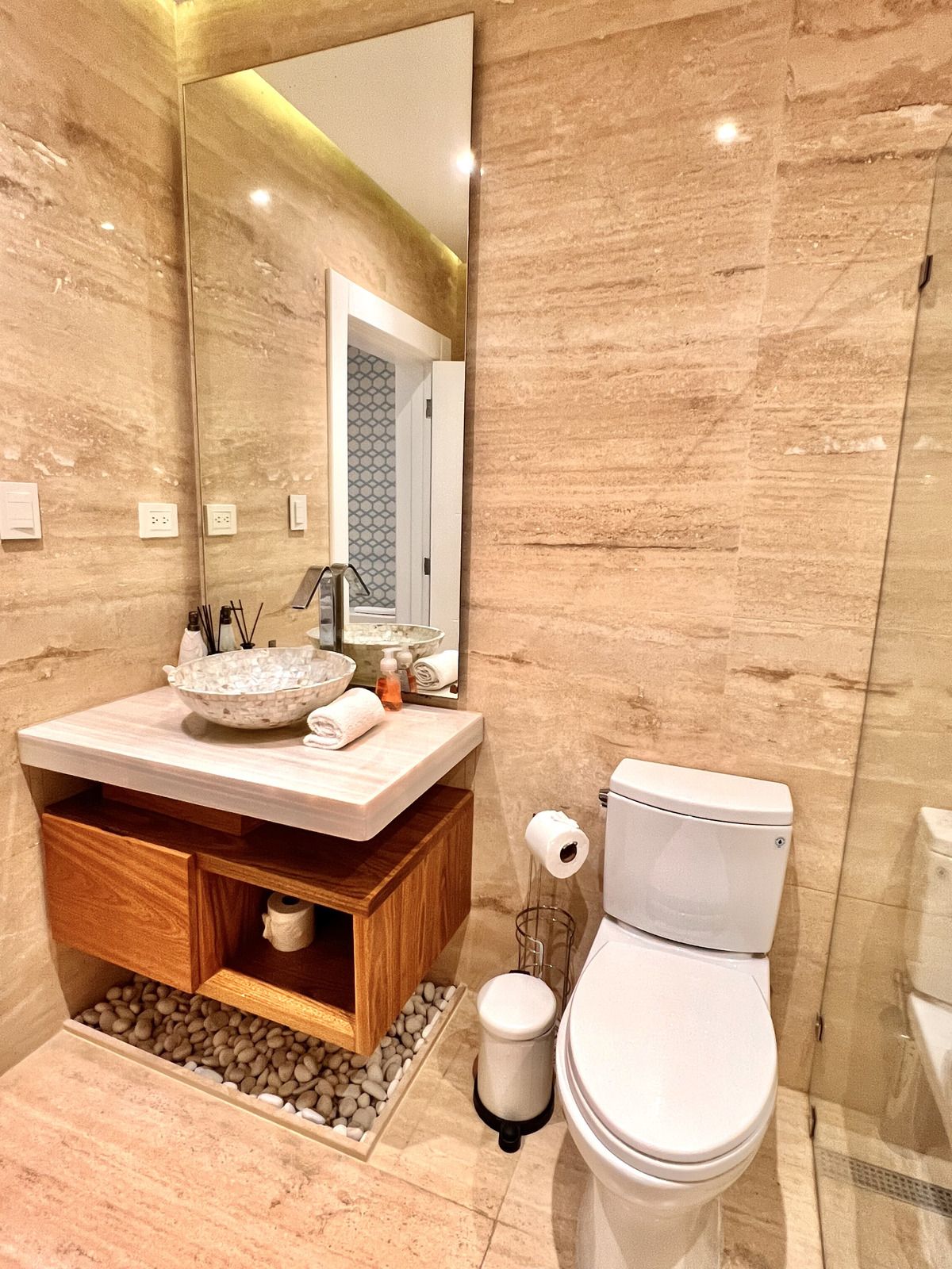 38 de 41: Baño Habitacion Secundaria