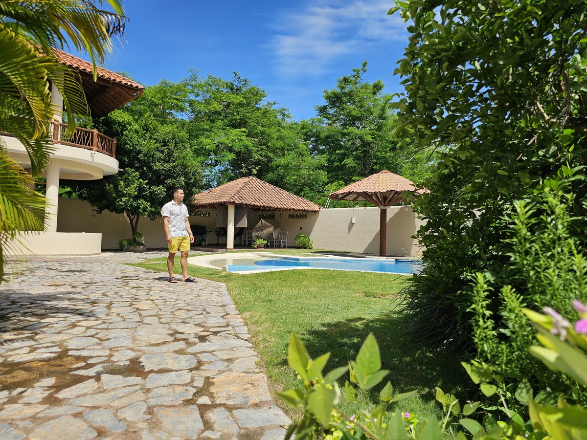 20 of 30: Amplio jardín para tus eventos familiares