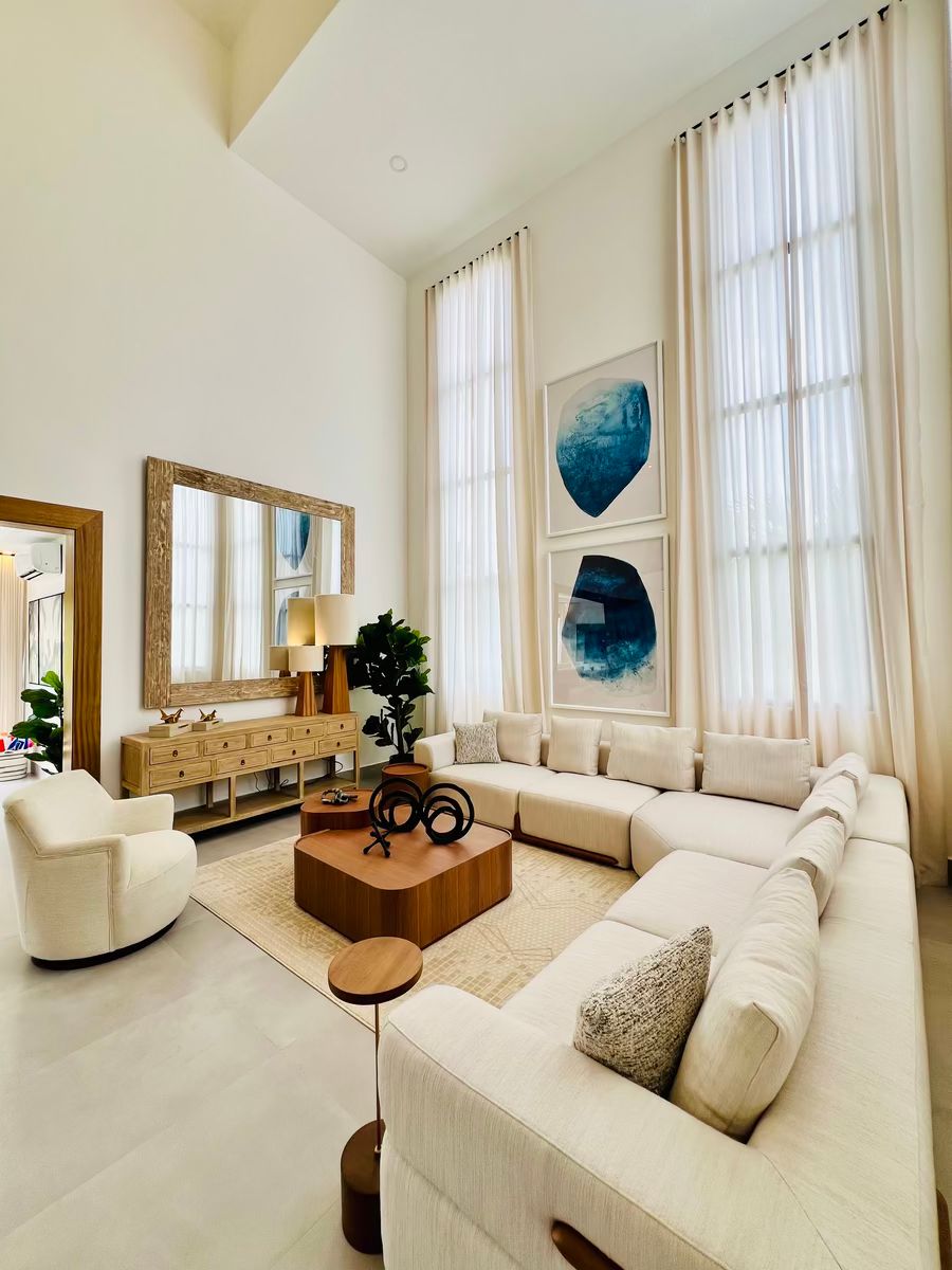 3 de 29: Salon Principal