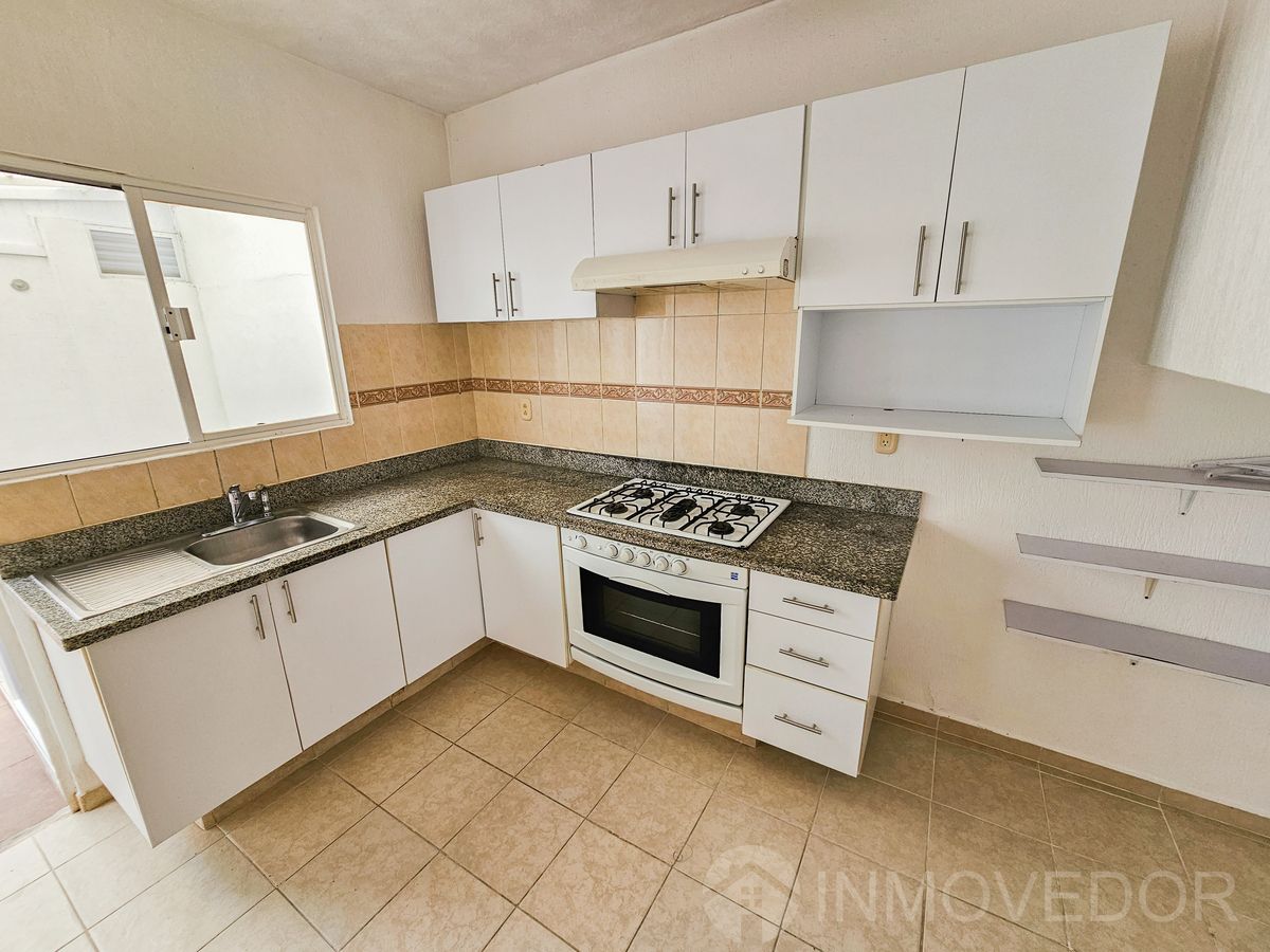 3 of 19: Cocina