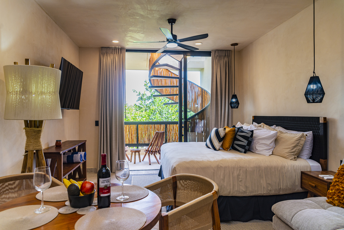 19 de 27: Planta Baja - Vista Comedor y Cama