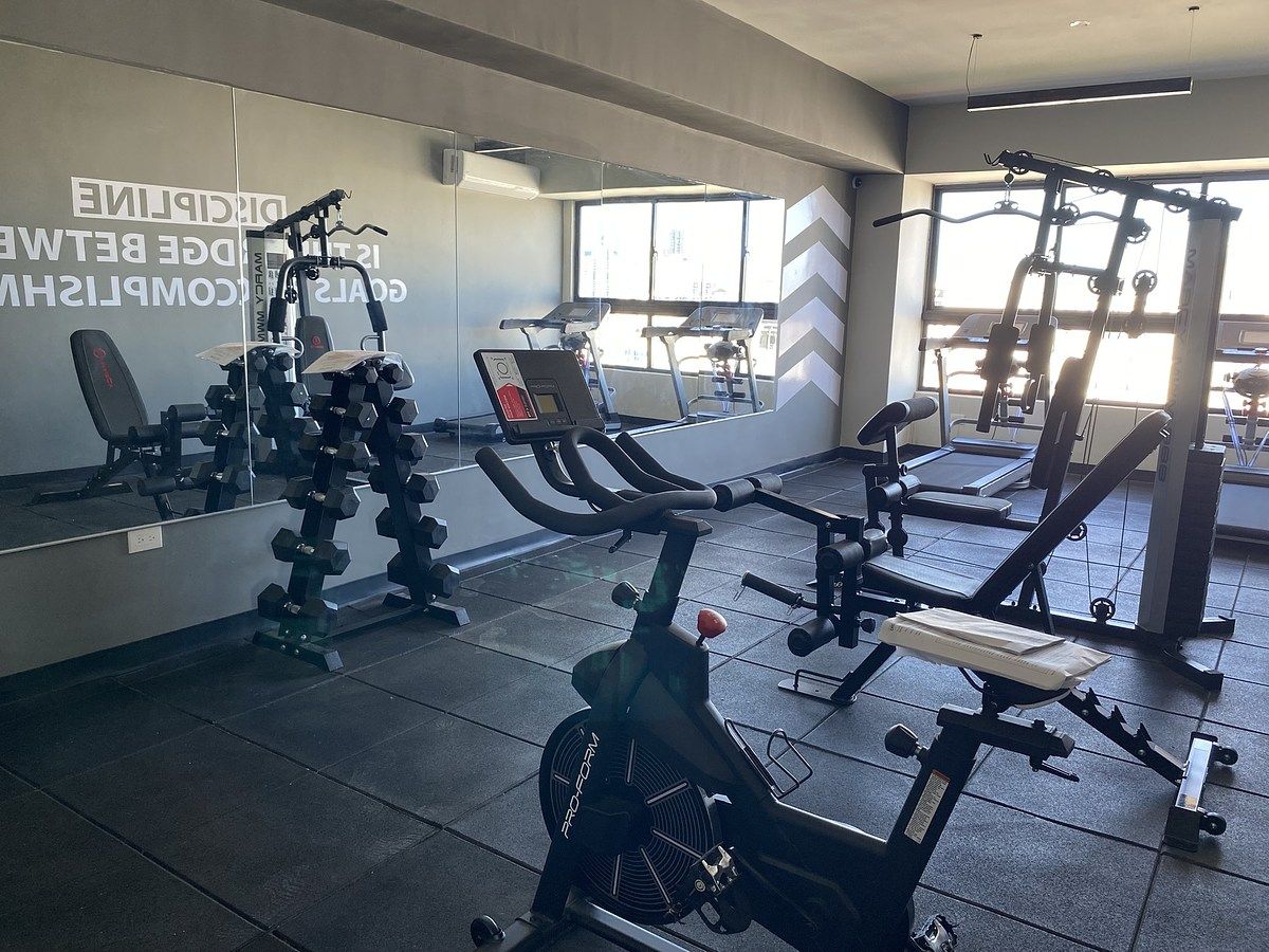 17 de 17: Gimnasio