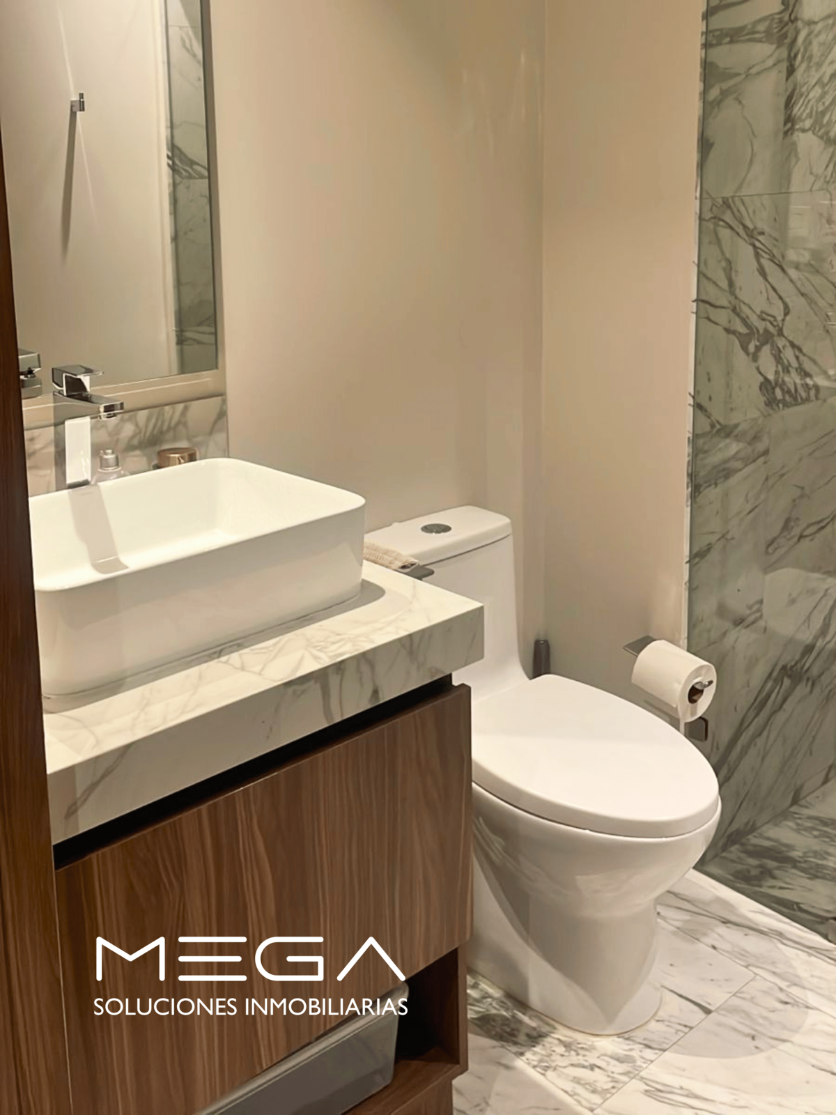 14 de 33: Baño