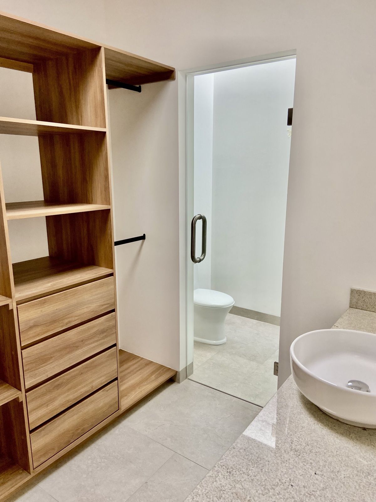 20 of 31: Baño completo