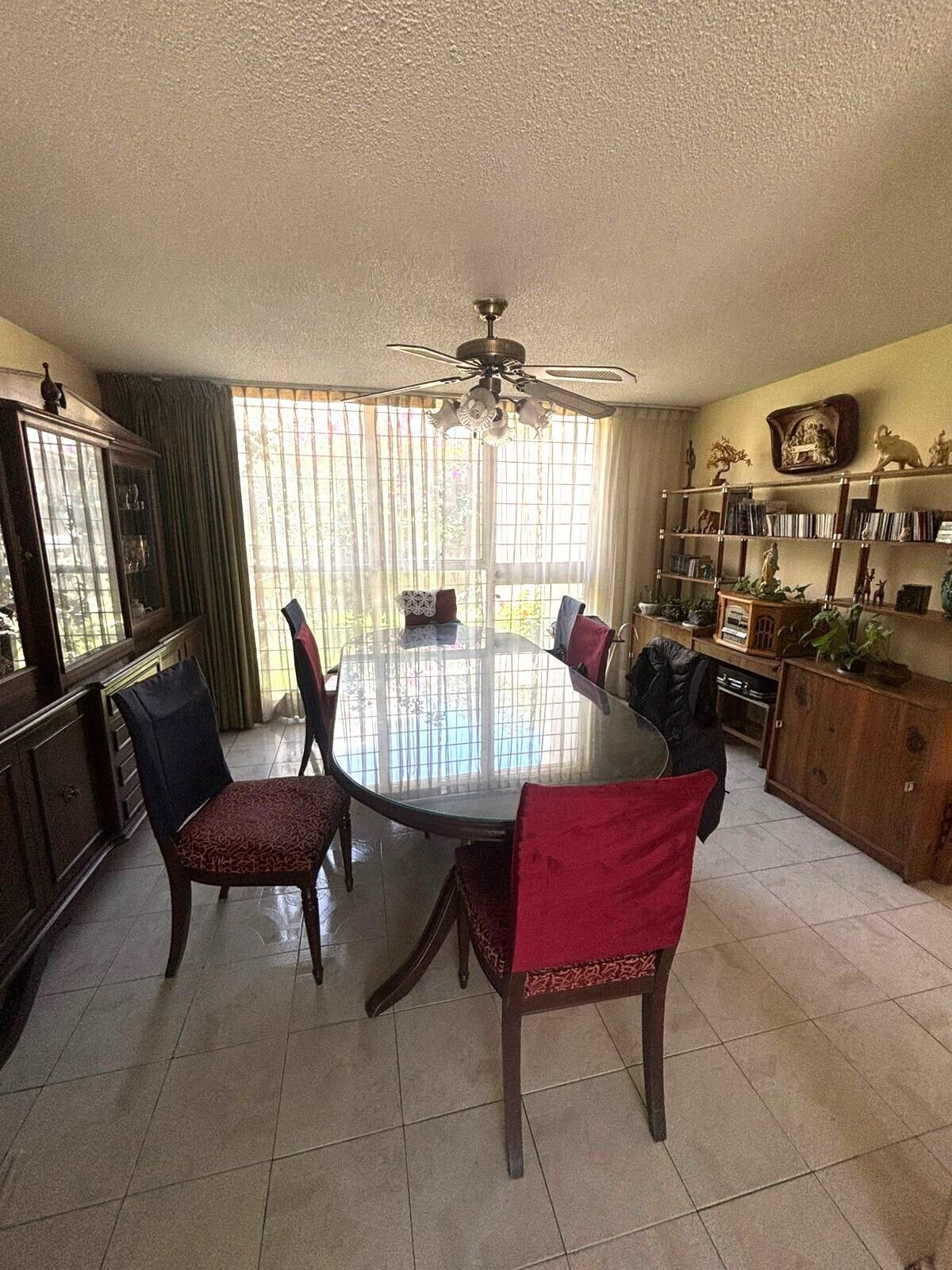CASA EN VENTA EN SATELITE DE 180 M2 CON 3 RECAMARAS Y 2 GARAGES - foto 4