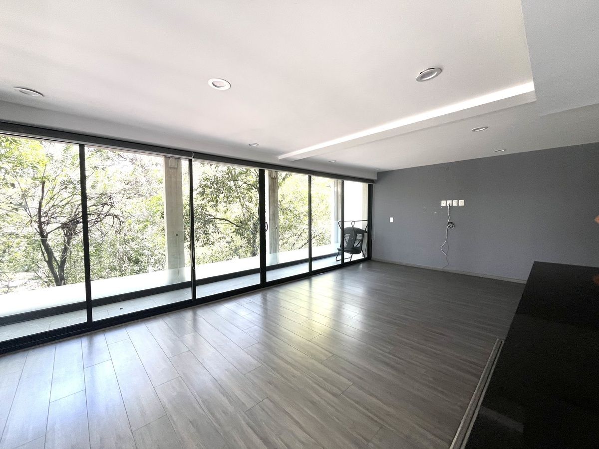 Departamento en venta Condesa Nuevo Leon con balcon