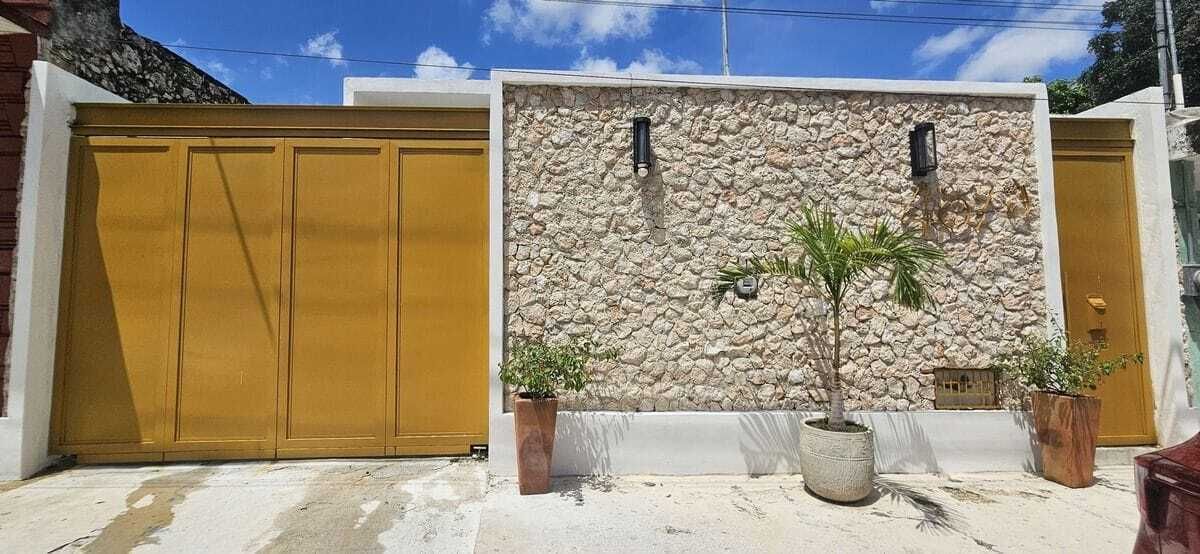 Casa en el Centro de Merida AMUEBLADA por Av. Itzaes - foto 2