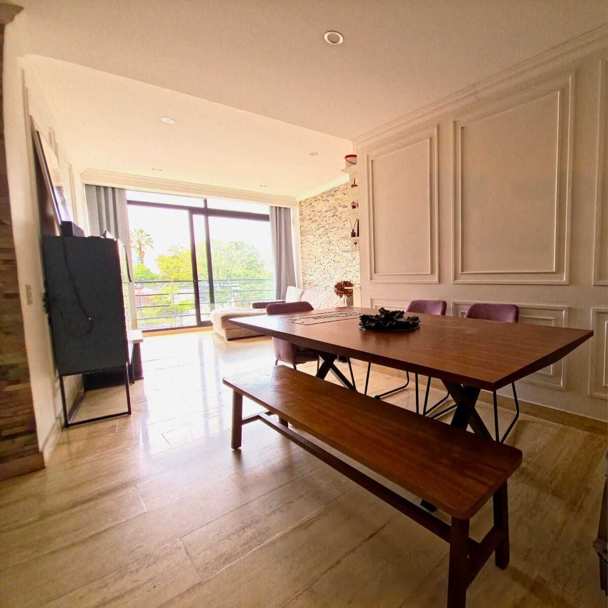 2 de 43: Estancia, sala, comedor