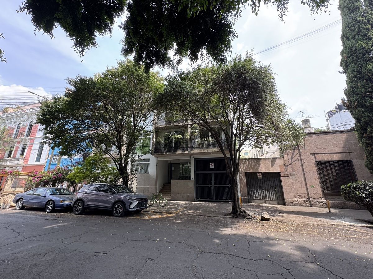 Departamento en Venta en Roma Norte con 2 Recámaras, 93 Metros Cuadrados y 2 Baños Departamento en Venta en Roma Norte con 2 Recámaras, 93 Metros Cuadrados y 2 Baños