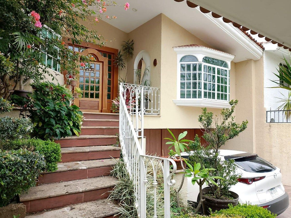 Casa à venda em Cd. Bugambilias 1 andar, foto 1 de 17