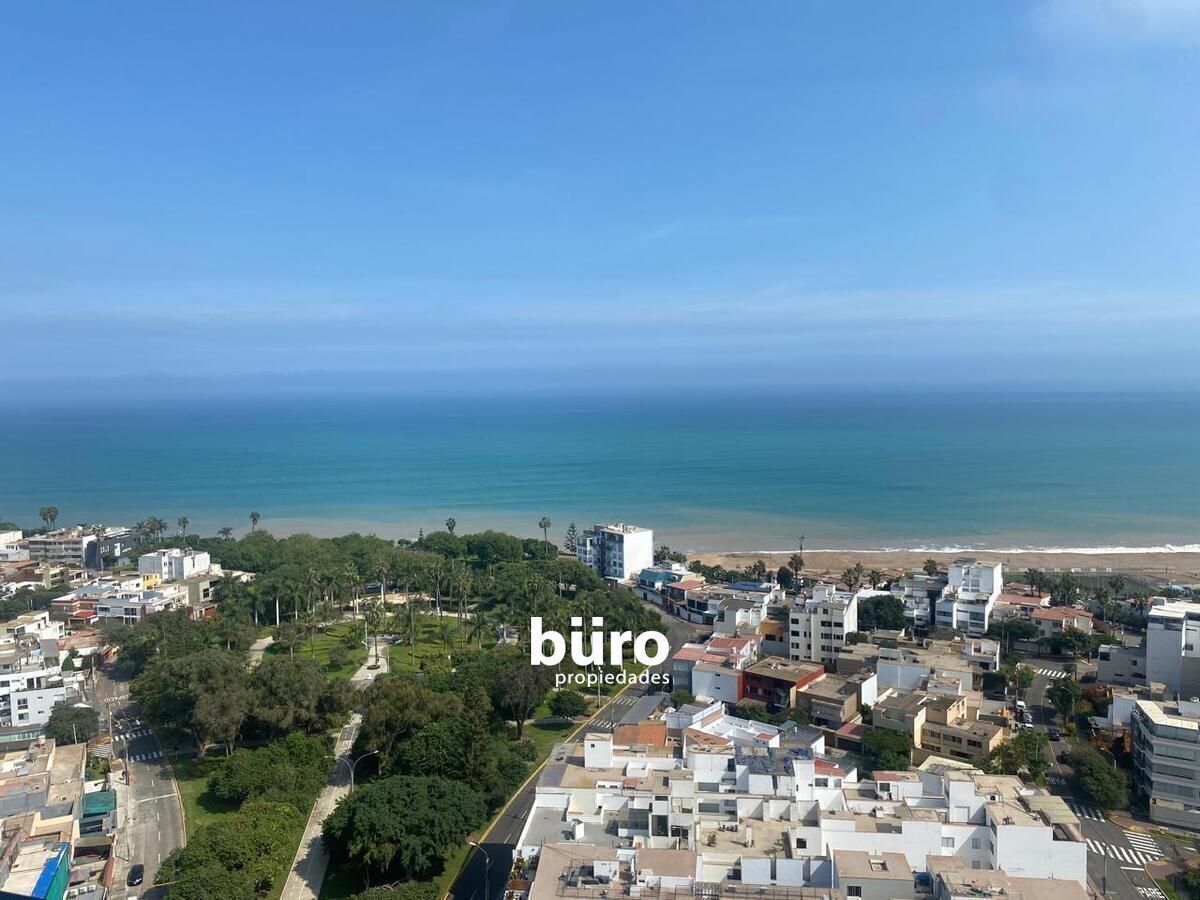 1 of 24: Vista desde el dpto