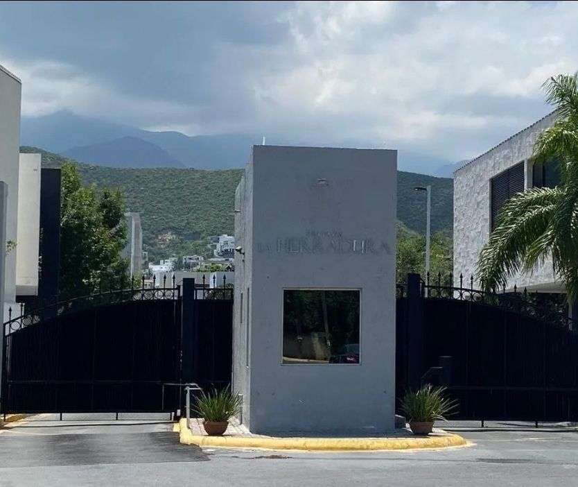 2 de 18