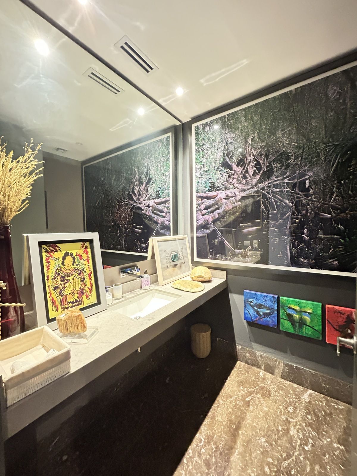 5 of 11: BAÑO DE VISITAS