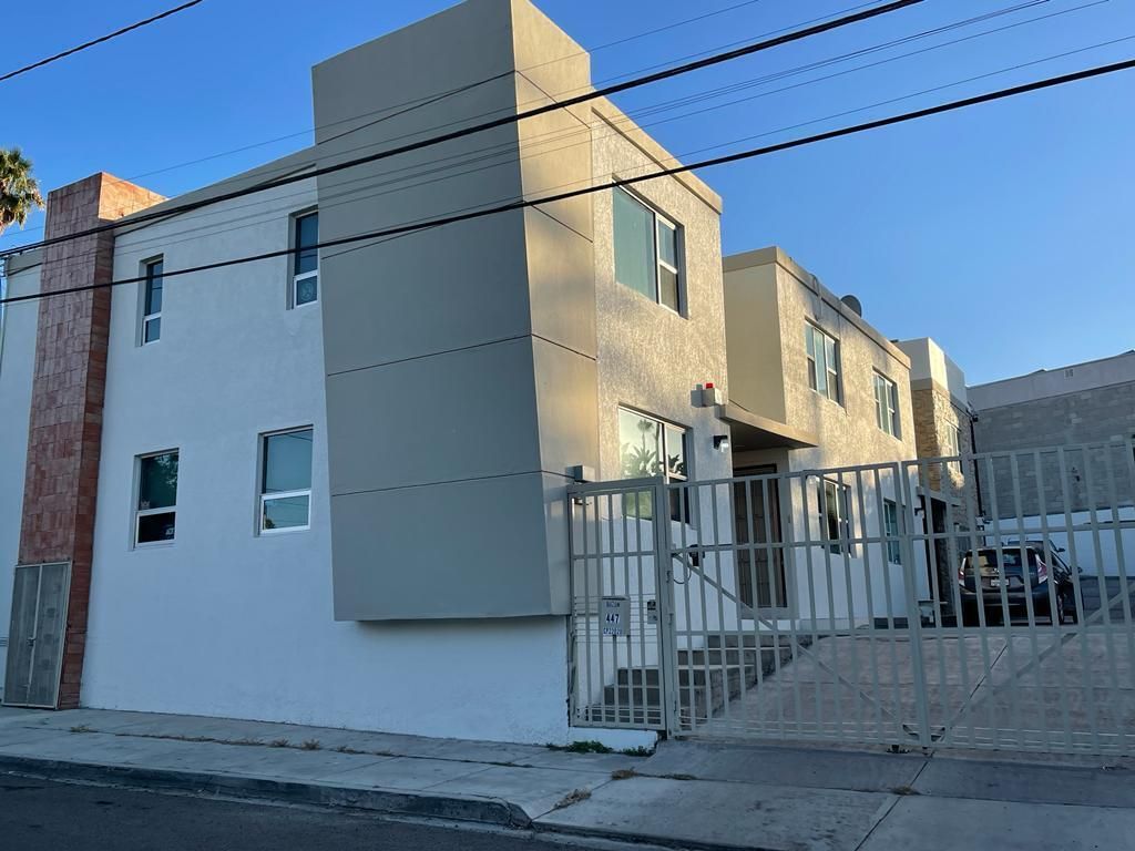 3 de 20: 4 townhomes en total sin mantenimiento