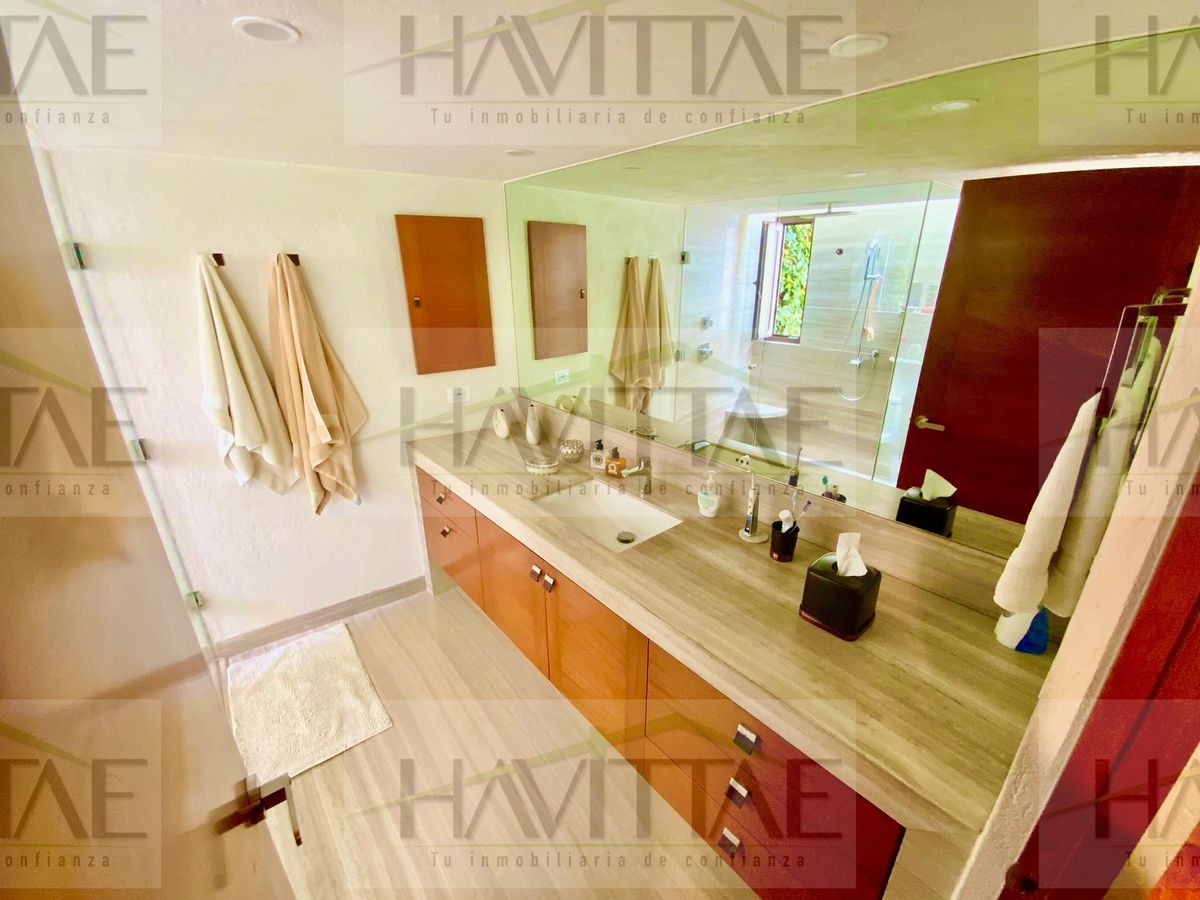 21 de 35: Baño con ventilación natural