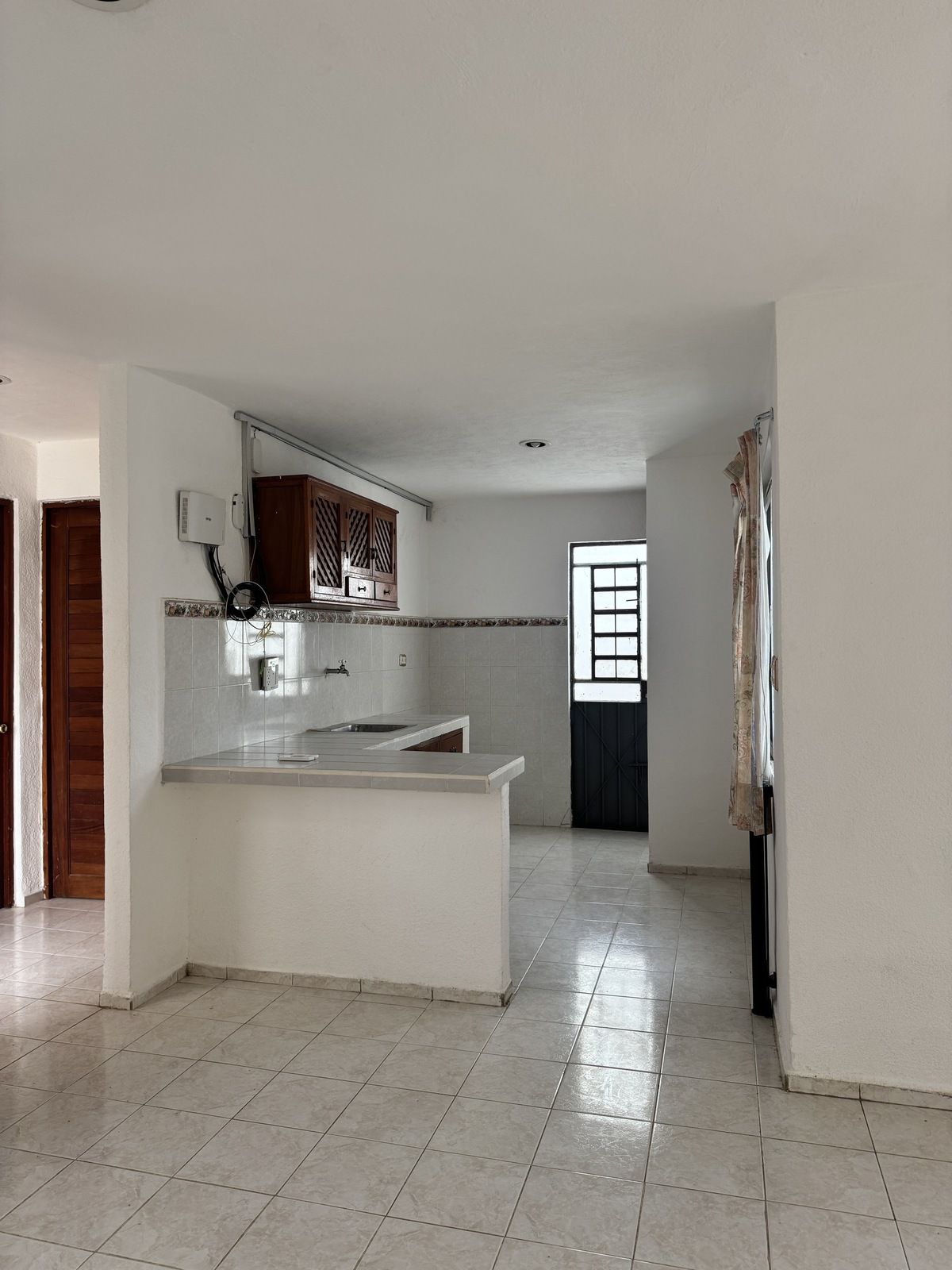 5 of 23: Cocina
