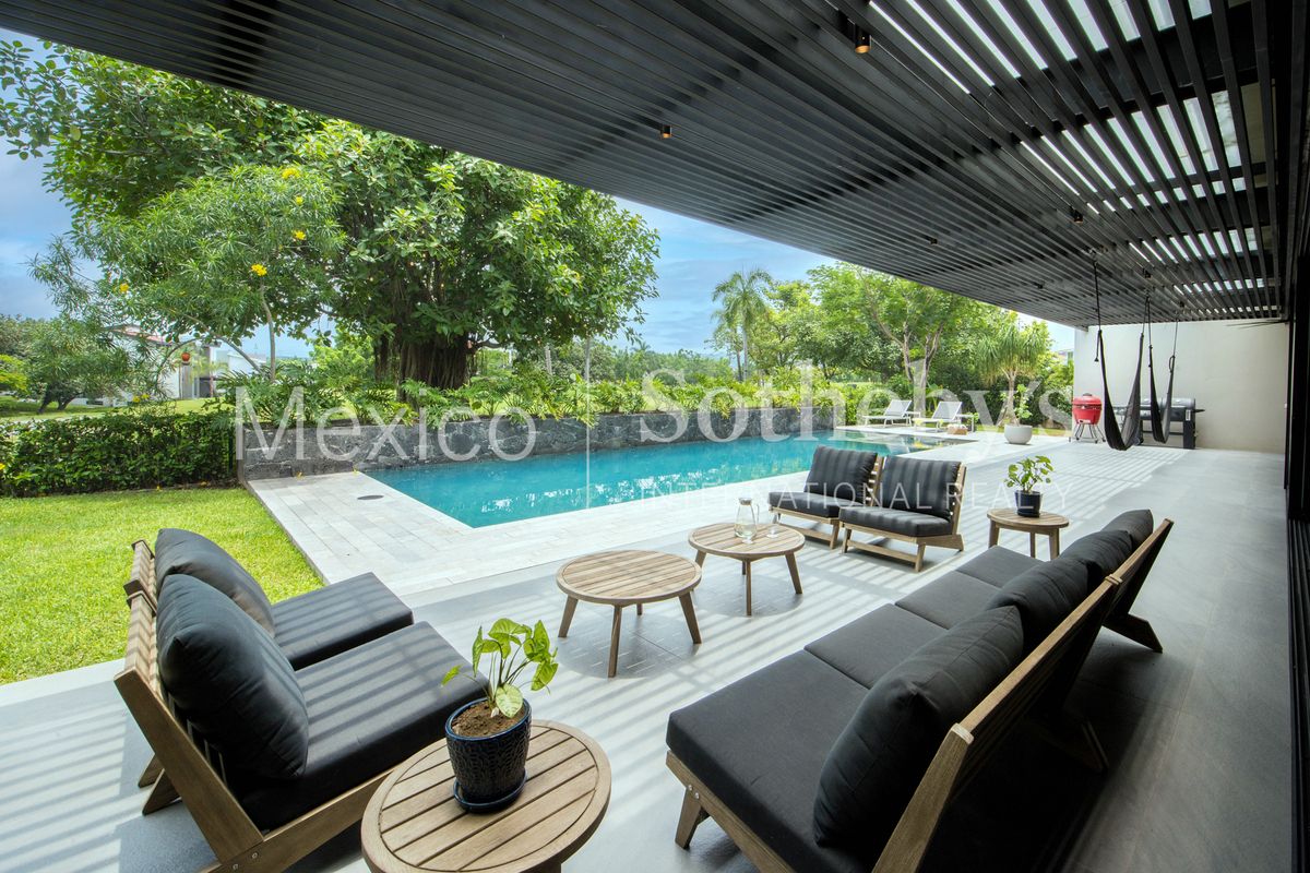 Casa en Venta en Cuernavaca, Paseo de las Flores Paraiso Country Club - foto 3