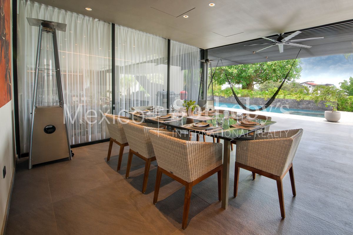 Casa en Venta en Cuernavaca, Paseo de las Flores Paraiso Country Club - foto 4