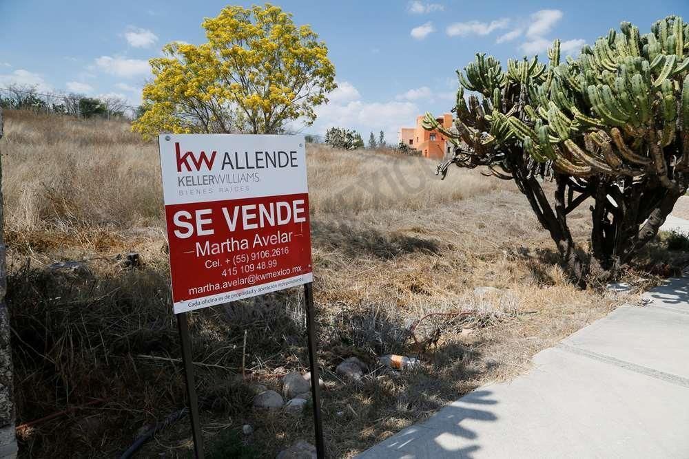4 de 9