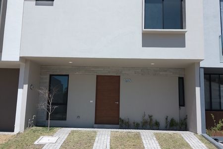 EB-TM6799