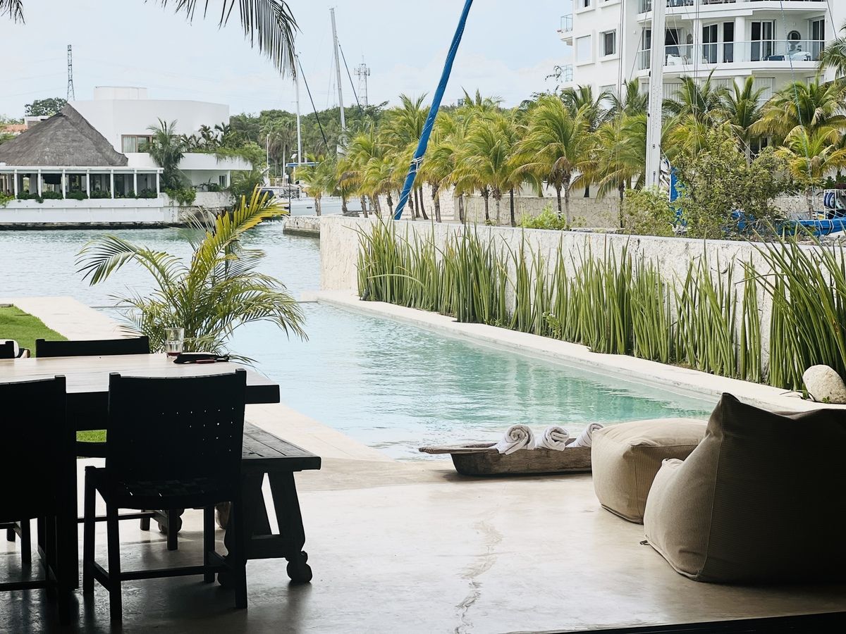 12 of 48: Pool area