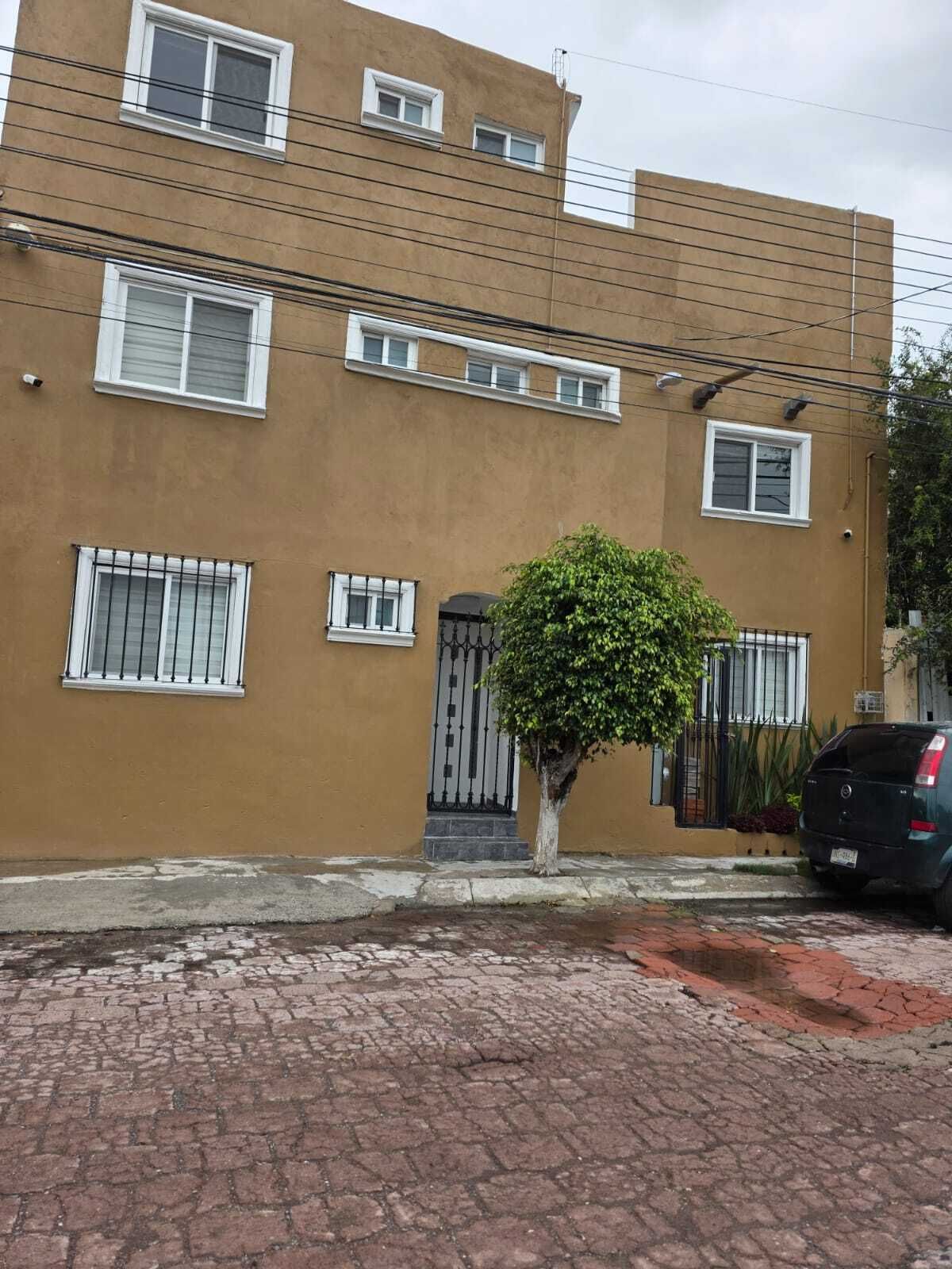 8 de 13