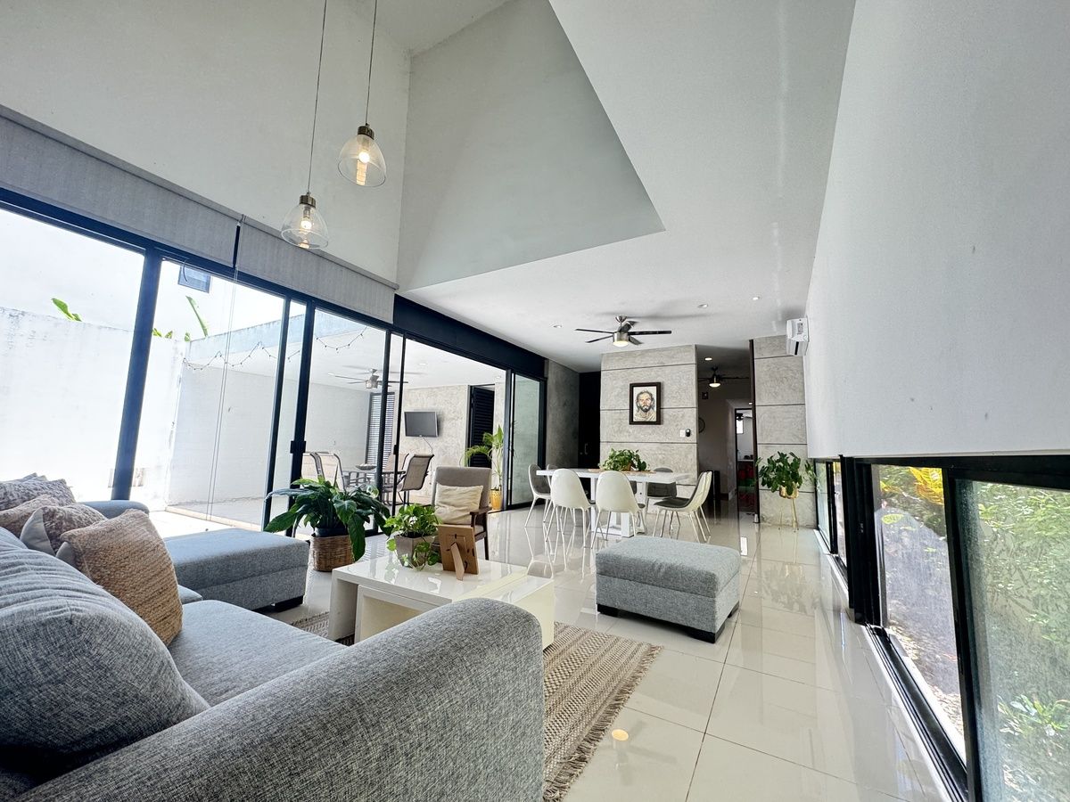 2 of 39: vista interior