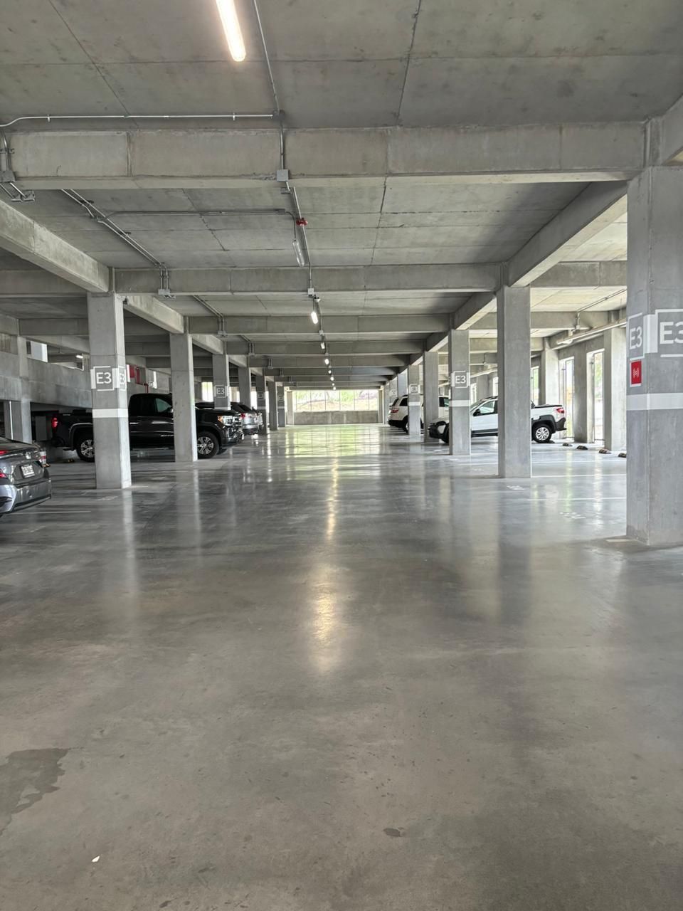 15 de 17: DEPA RENTA 2 ESTACIONAMIENTOS