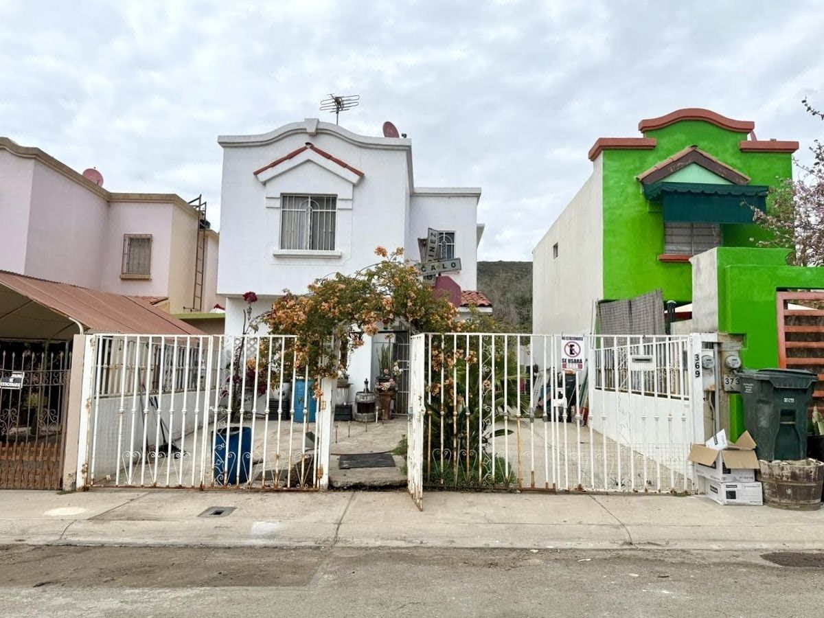 Privada Villa del Rey Ii | Casa en Venta | 3R 1.5B