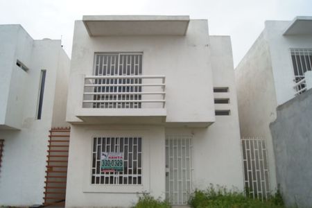 EB-TM8905