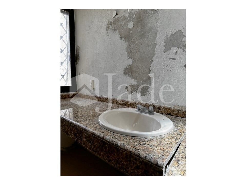 16 of 28: Baño Hab Ppal