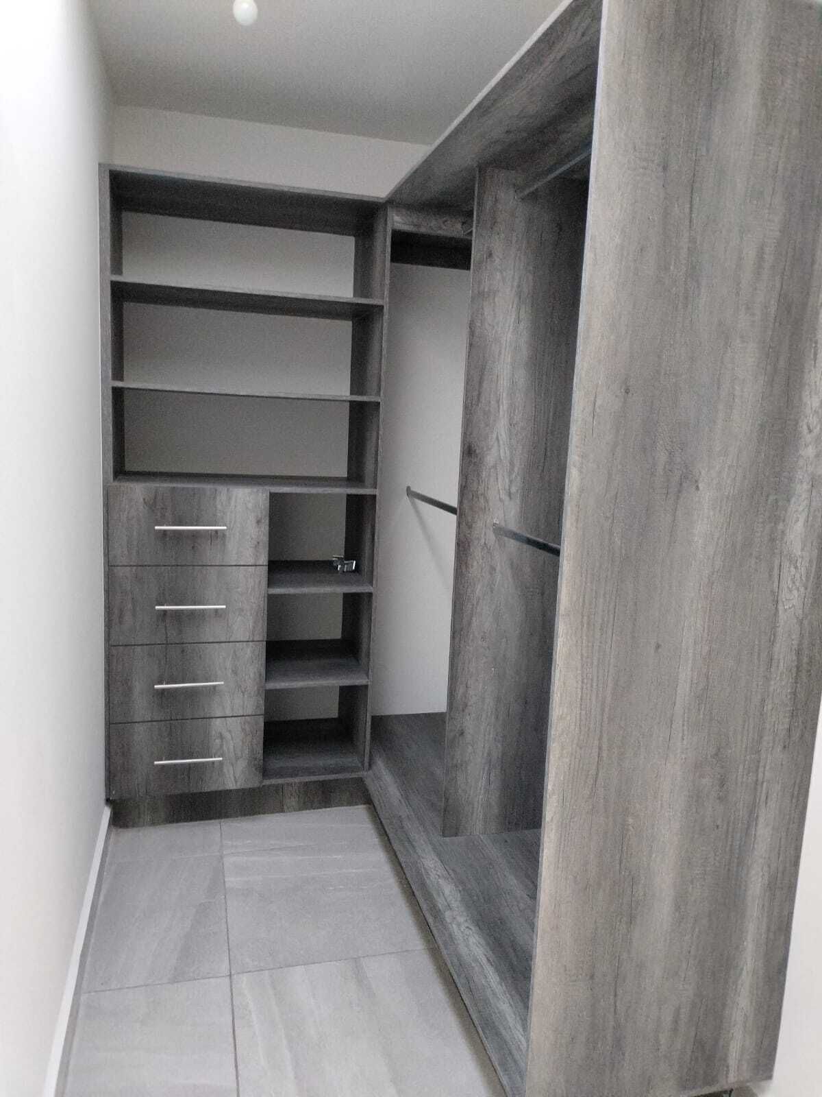 clóset de recámara principal