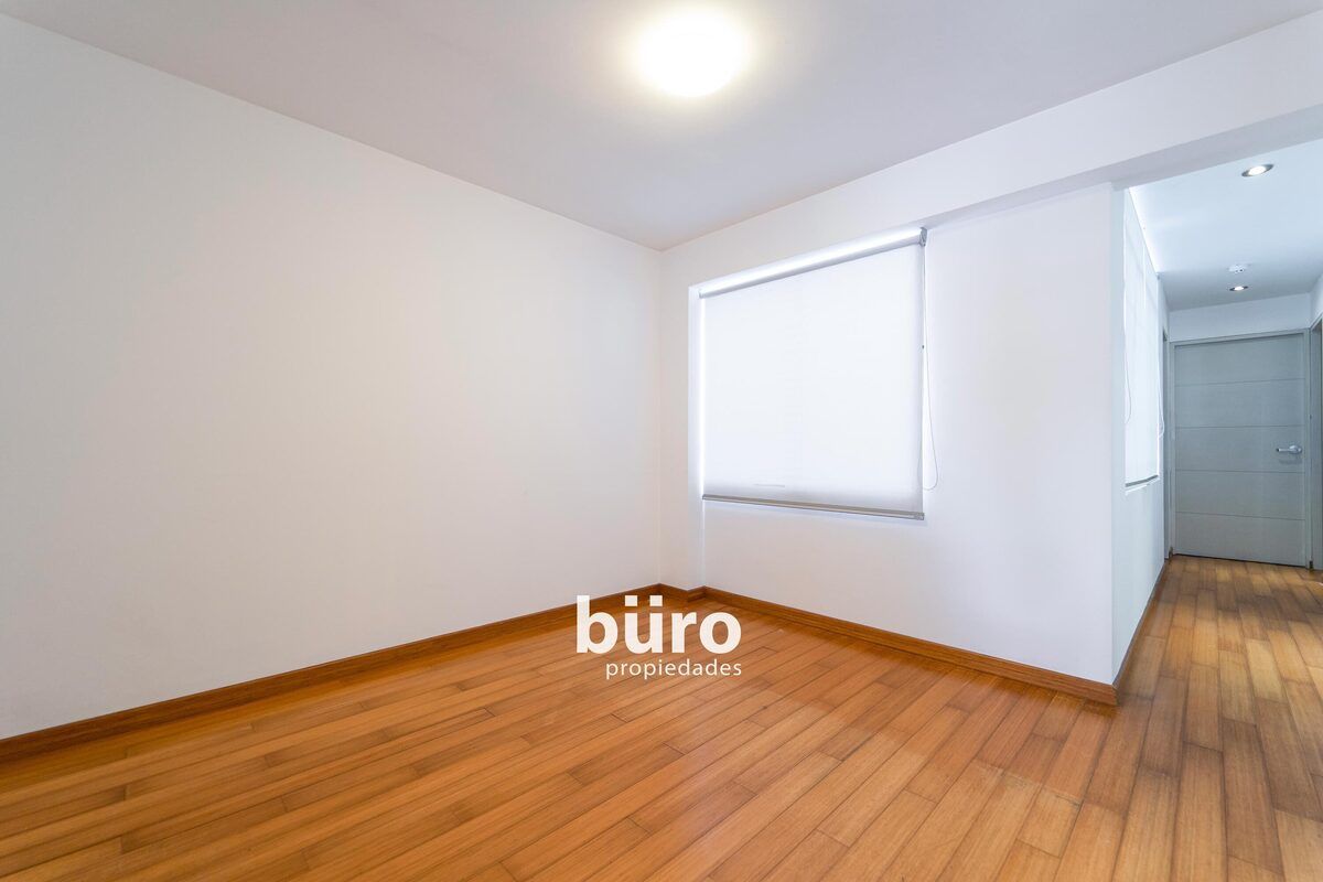 3 de 13: Sala de estar muy cómoda