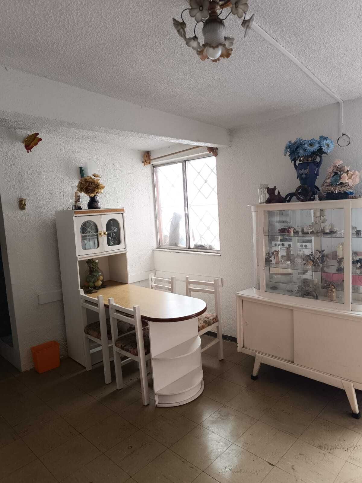 2 de 8