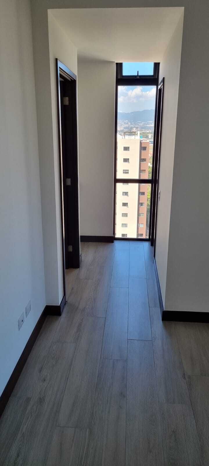 4 de 9