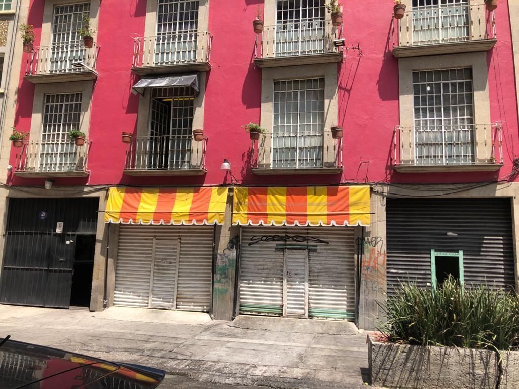 1 de 3