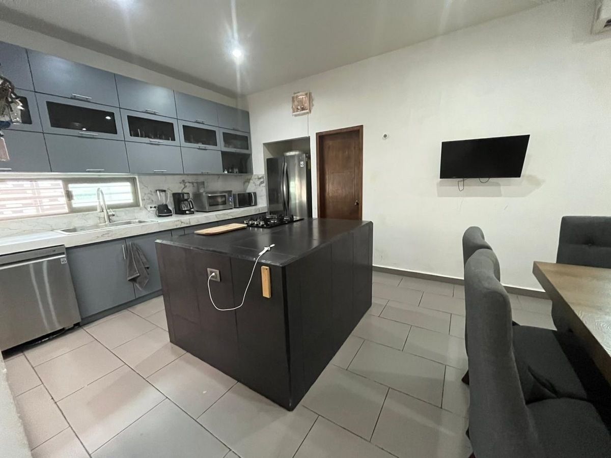 10 de 43: Cocina