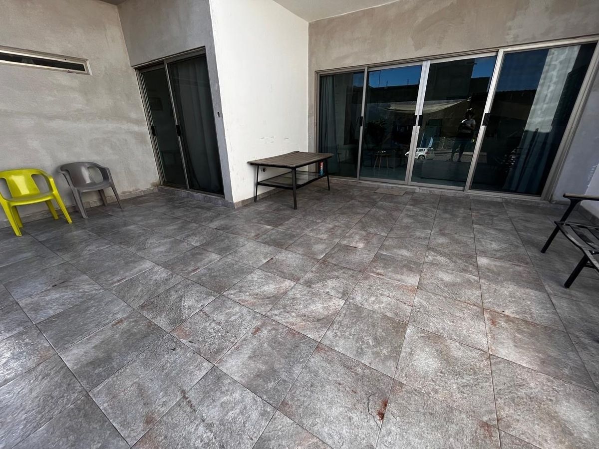 40 de 43: Patio 2