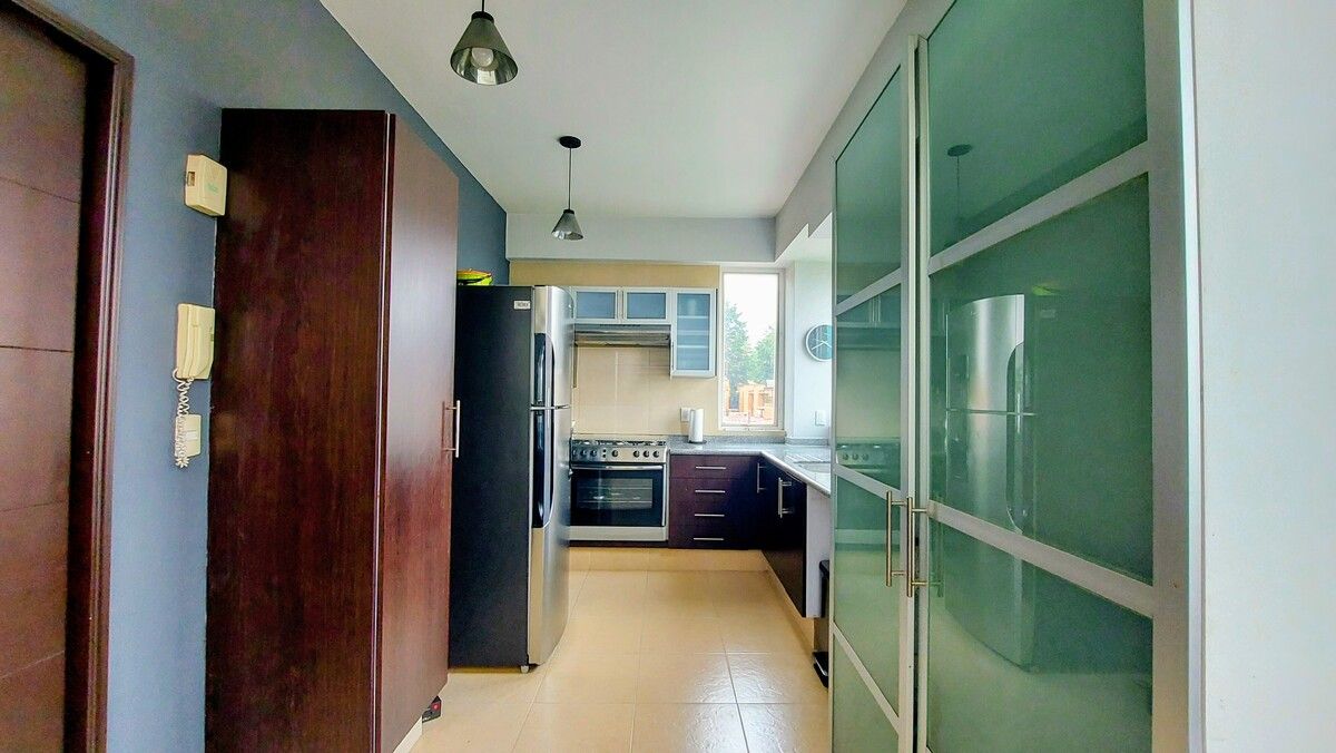 5 of 21: Cocina