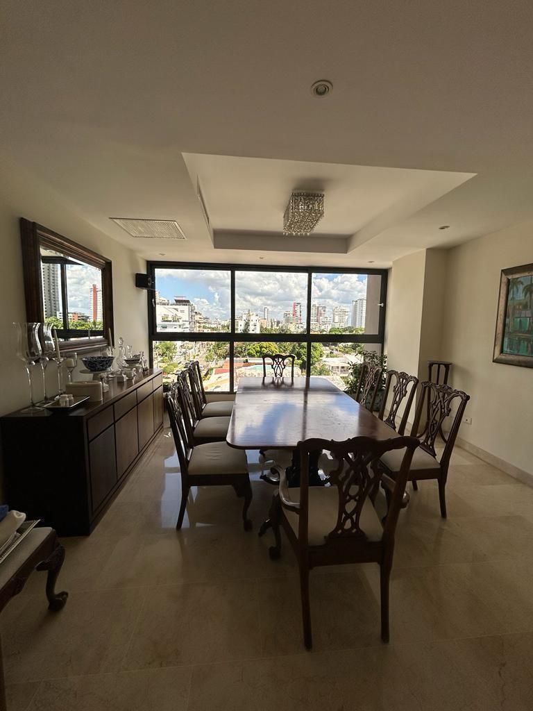 3 de 8: Comedor