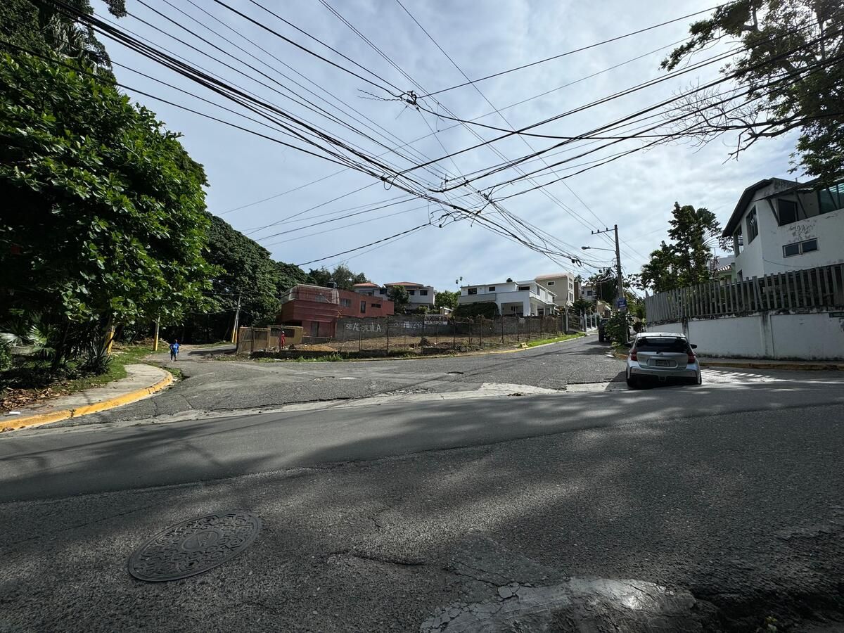 2 de 4