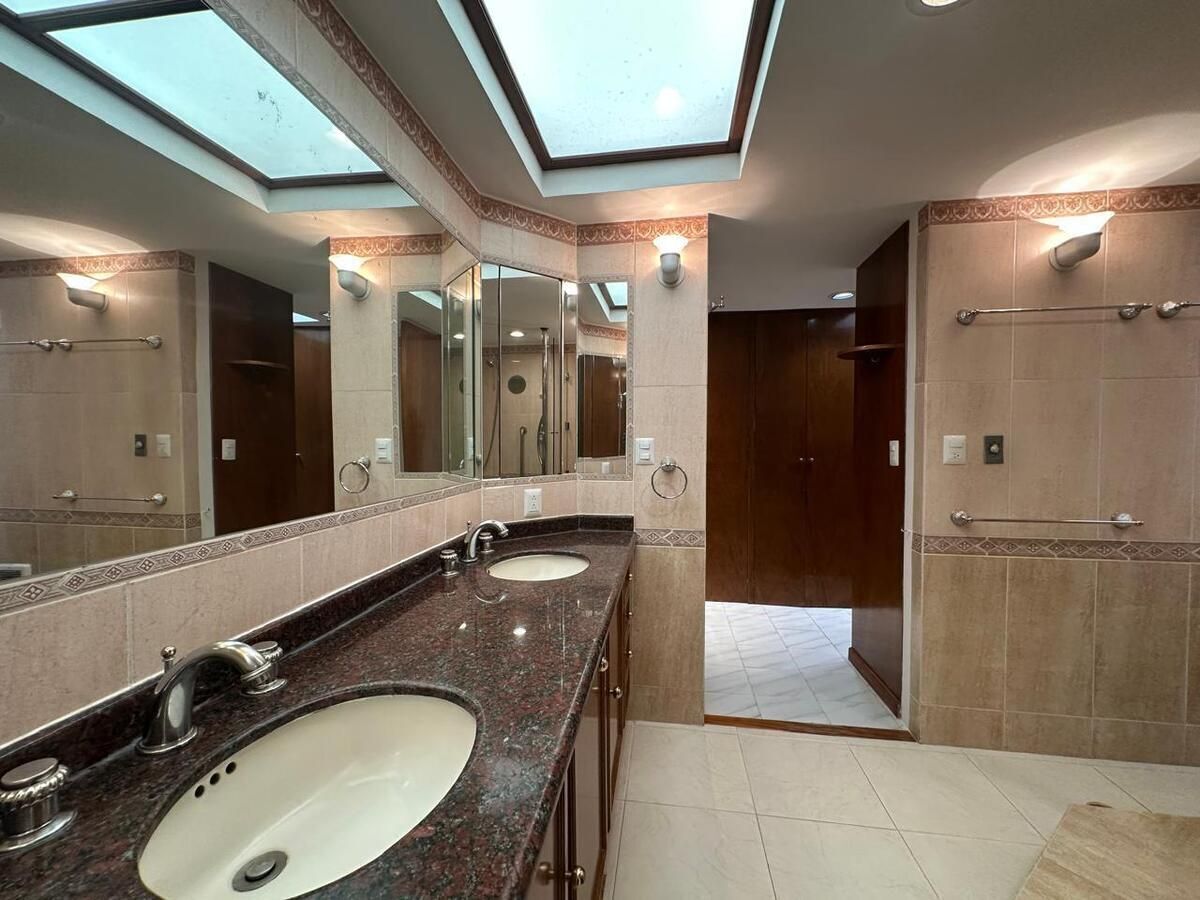 33 de 36: Casa con uso de suelo en Venta en Pedregal Rayo Vende ®