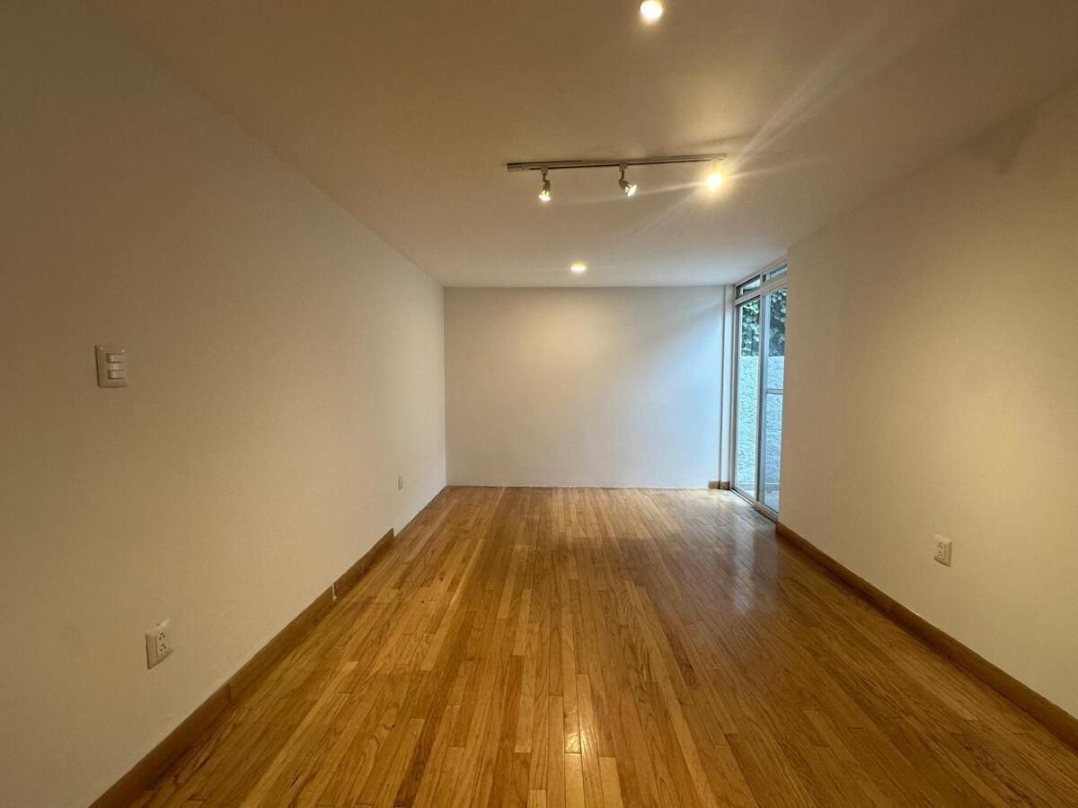 28 de 30: Casa con uso de suelo en Venta en Pedregal Rayo Vende ®