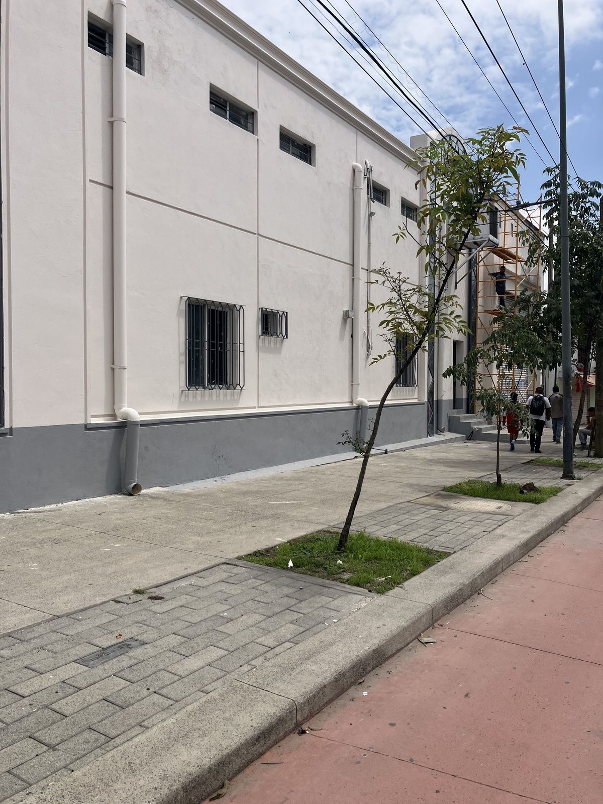 2 de 34