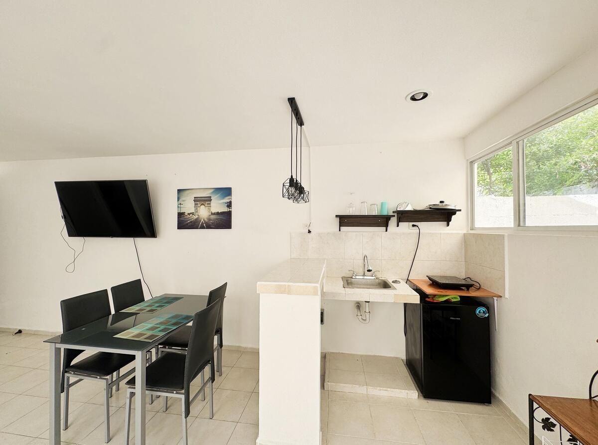 5 of 11: cocina y comedor