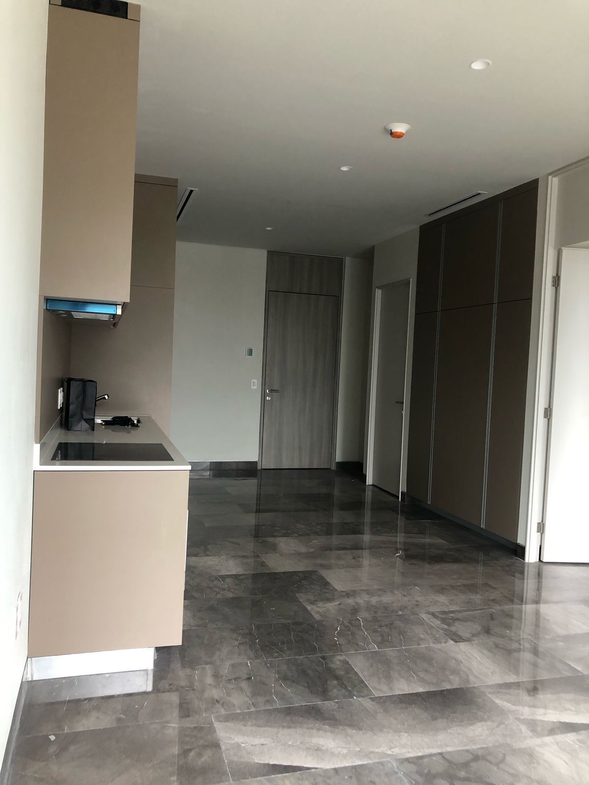 4 de 19: Cocina, sala-comedor