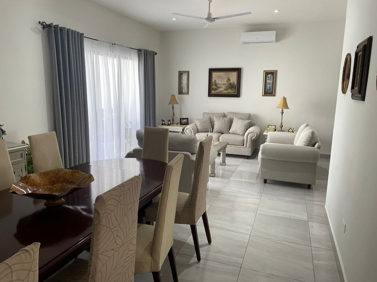 2 de 14: sala comedor